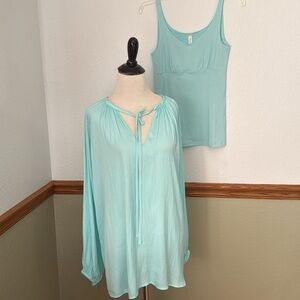 Miraclebody turquoise cami and tunic twin set Medium